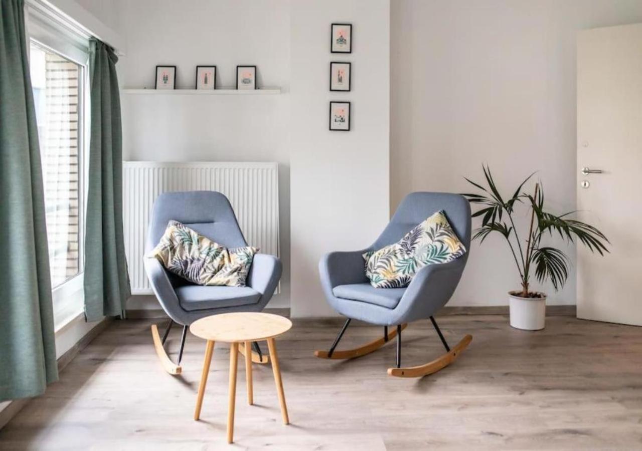 Huiselijke Triplex Op Het Zuid *